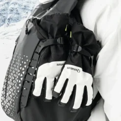 Qunature Outdoor Insulated Ski Gloves - Windproof Waterproof Touchscreen Compatible